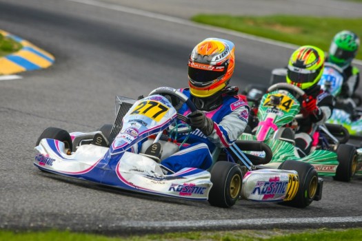 Austin Versteeg began the new season with a sweep in the competitive Junior Max division (Photo: SeanBuur.com)